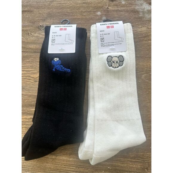 Uniqlo Other - Pair of NTW - Kaws/Warhol Socks